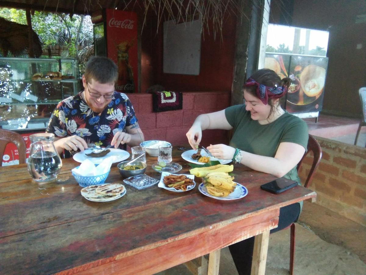 Gimanhala Cottage & Cookary Class Анурадхапура Екстериор снимка